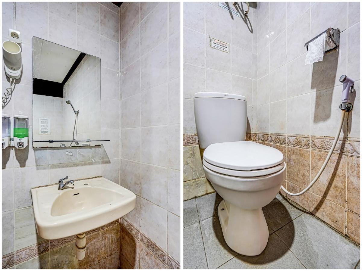 Spot On 90797 Sukun Syariah Homestay Malang Buitenkant foto
